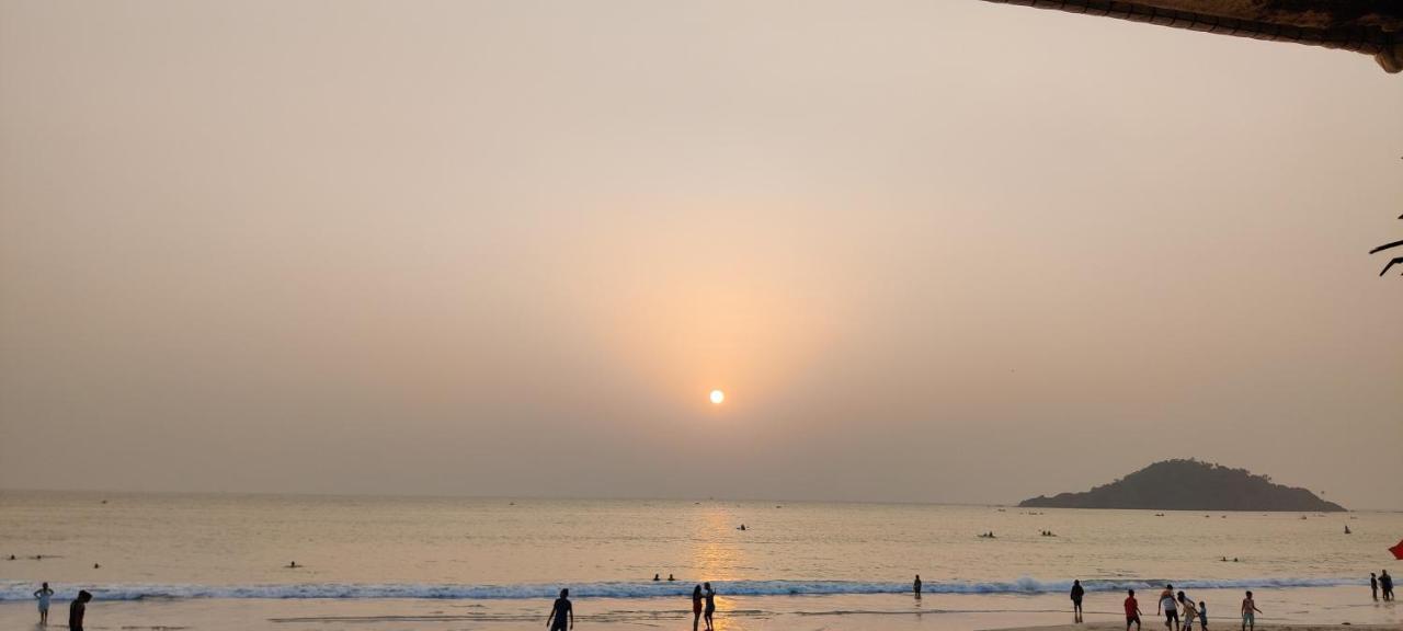 Rococo Pelton Beach Huts Palolem Beach Goa Kültér fotó